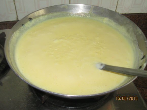 Add and Mix Paste to Boiling Milk