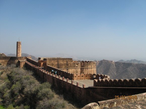 Jaigar Fort Jaipur Travel Guide